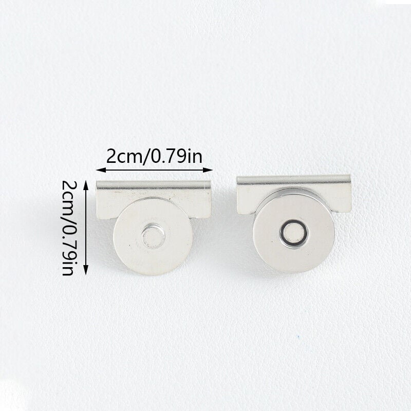 Sömlöst magnetiskt spänne av metall