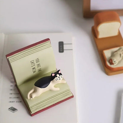 Cat lover phone stand