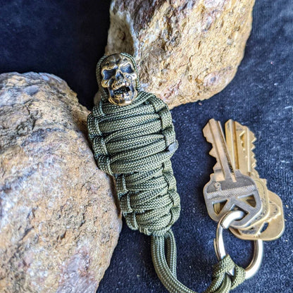 Paracord Nyckelring Mumie Mässingsskalle