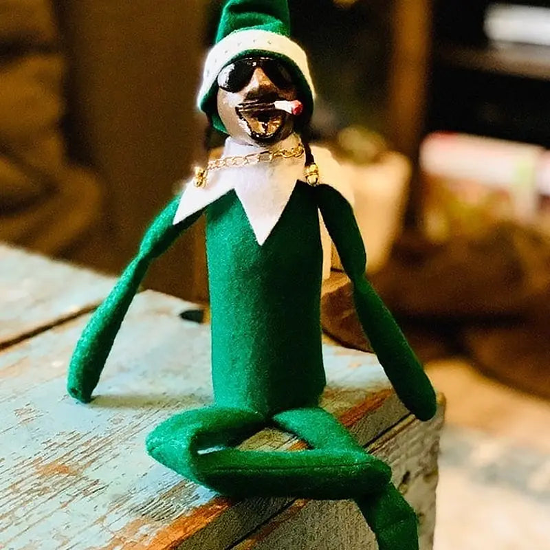 Julklapp Snoop På En Stoop Julnissedocka - Lamora Sverige