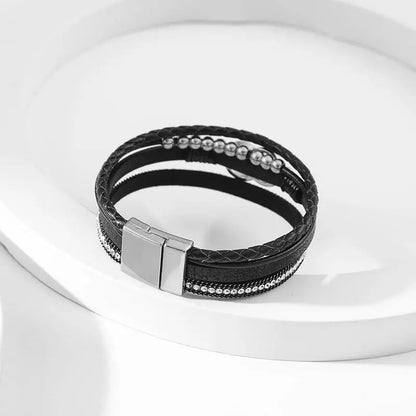 Läderarmband i flera lager - Lamora Sverige