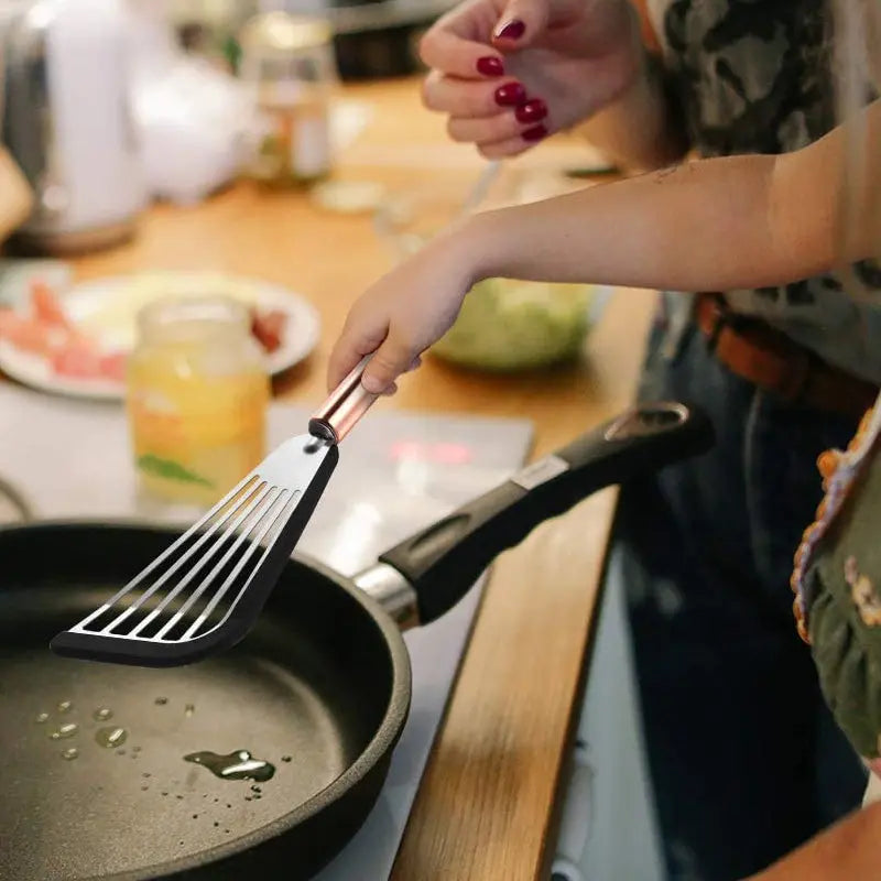 Nonstick spatelvändare - Lamora Sverige