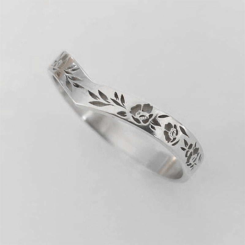 Elegant Enkel Ring med Blommönster