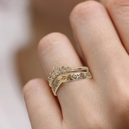 Elegant Enkel Ring med Blommönster